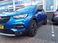 OPEL Grandland X 1.6 Turbo Hybrid4 300pk 4x4 Aut Ultimate Foto
