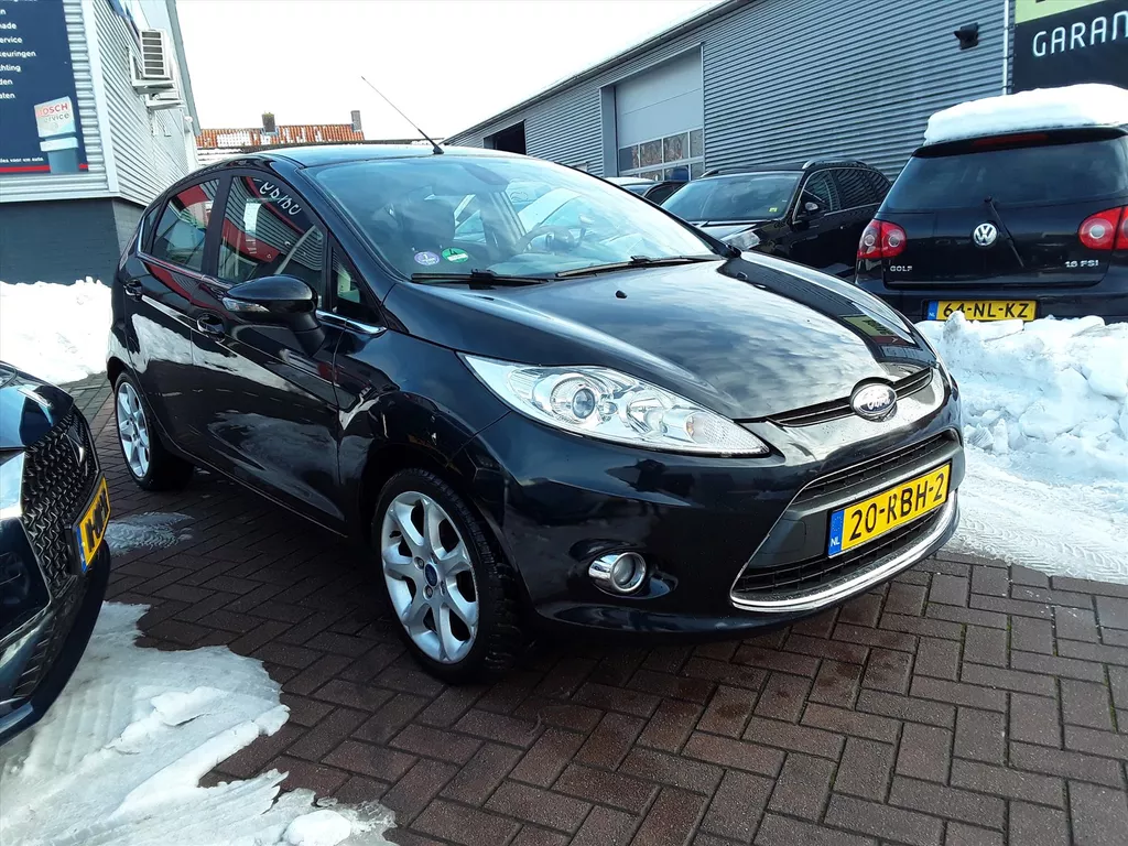 FORD Fiesta 1.6 120pk 5D Titanium
