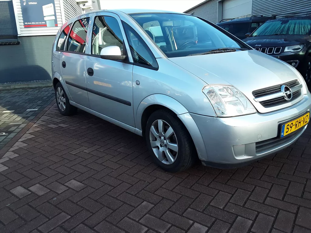 OPEL Meriva 1.8 16V EASYTRONIC Maxx