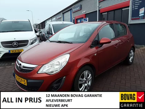 OPEL Corsa 1.4 16V 5D Cosmo
