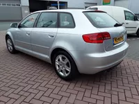 AUDI A3 1.4 92KW TFSI 5D Attraction Pro Line Foto