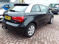 AUDI A1 1.2TFSI 63KW Attraction pro line Business Foto