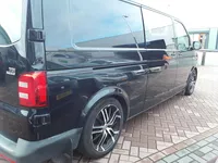 VOLKSWAGEN Transporter CDC 2.0 TDI 103 KW L2H1 340/2800 Foto