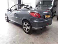 Peugeot Peugeot . Foto
