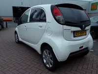 PEUGEOT Ion Electric 64pk Active Foto