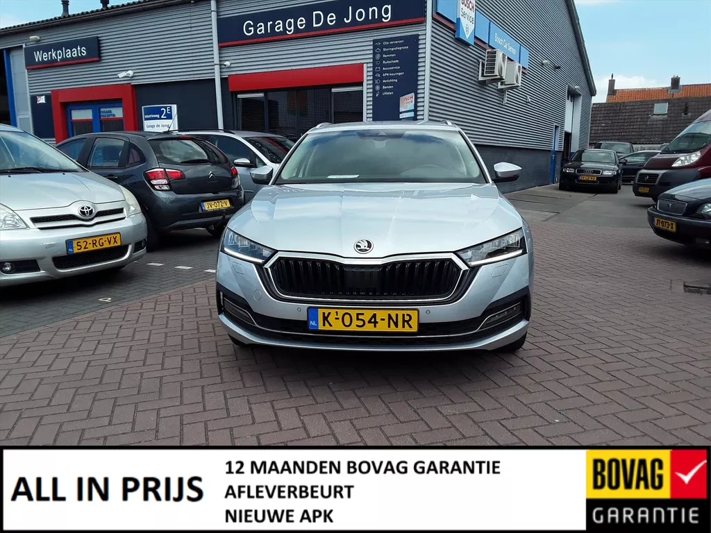 SKODA Octavia Combi 1.0 TSI 110pk Business Edition Plus SKODA Octavia Combi 1.0 TSI 110pk Business Edition Plus