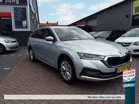 SKODA Octavia Combi 1.0 TSI 110pk Business Edition Plus Foto
